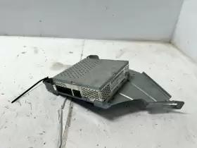 A2118704189 Mercedes-benz 2003-2009 E-cl-class Harman Becker Amplifier With Brackets