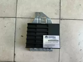68325103 Mopar 2018 Jeep Grand Cherokee Power Amplifier Oem With Bracket