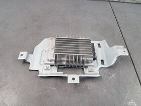 Nissan 28060-jf20a Gt-r Gtr R35 Bose Amplifier Amp / Bracket #8000