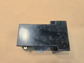Prc7163 Pkm Land Rover Range Antenna Amplifier Oem