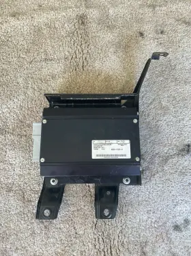 86280-01020-a Pontiac Delphi Delco Audio Amplifier 03-08 Vibe