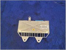 Porsche 638.po1416 2016 Cayenne Diesel Amp Amplifier Audio Equipment 2579