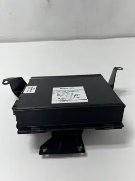 986-645-324-00 Porsche 1997-2004 Boxster Harman Audio Amplifier Oem Used