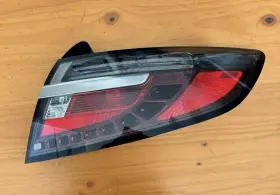 12776358 Saab 2010-2011 9-5 Passenger Right Side Rear Tail Light Lamp Rh