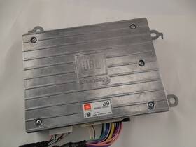 Toyota 83800-42m80 2016-2018 Rav4 Jbl Radio Amplifier 86280-42050
