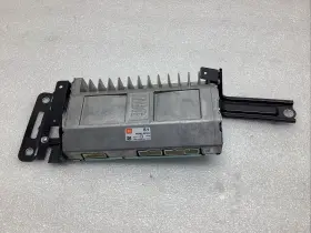 86280-0c200 Toyota 2014-2017 Sequoia Amplifier Oem