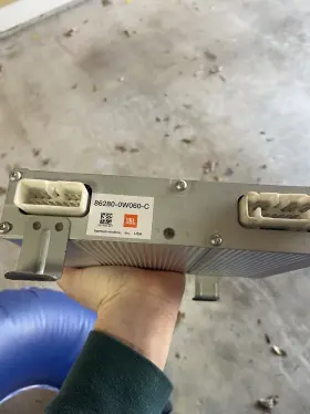 86280-0w060-c Toyota 2000-2002 Oem Land Cruiser J100 Jbl Audio Amplifier Amp Harman-motive