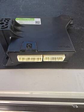 Toyota 88650-0061 Corolla A/c Amplifier
