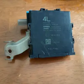 89340-47060 Toyota Prius 17 Computer Clearance Warning Control Module Oem Part