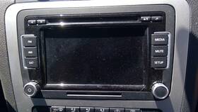 Volkswagen 638-12152 Audio Equipment Radio Receiver Id 1k0057186ap Fits 12-16 Eos 247745