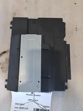 638-72894 Volkswagen Amplifier 2016 Golf Sku#4122215