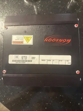 21095864 Volvo - Power Amplifier