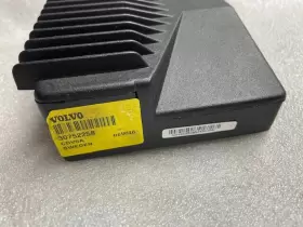 30752258 Volvo 2004-2007 V70r S60r Audio Amplifier Amp Hu850