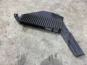Volvo 30752259 S60 V70 Xc70 Oem Radio Premium Sound Amplifier