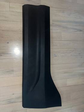 Volvo 3145685aa Xc90 Door Panel Molding