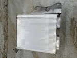 Audio Equipment Radio Amplifier Without Disc Cd Fits 06-07 Highlander 250784 Used. Price: $98.80.