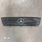 Mercedes Vario Grill 1996 - 2013 Used. Price: $60.51.